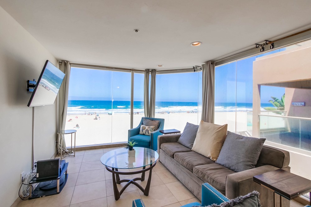 Virtual tour photo 7 of 45 for 3211 Ocean Front Walk