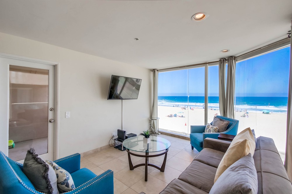 Virtual tour photo 9 of 45 for 3211 Ocean Front Walk
