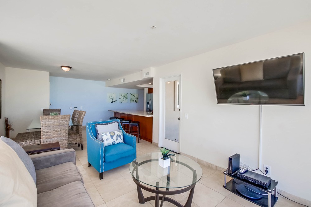 Virtual tour photo 11 of 45 for 3211 Ocean Front Walk