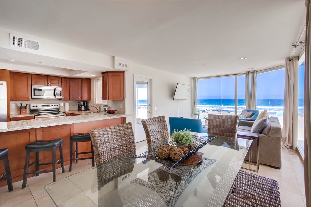 Virtual tour photo 12 of 45 for 3211 Ocean Front Walk