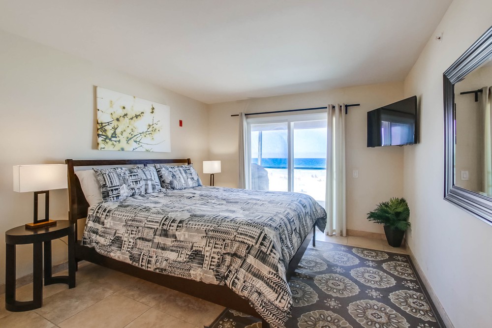 Virtual tour photo 16 of 45 for 3211 Ocean Front Walk