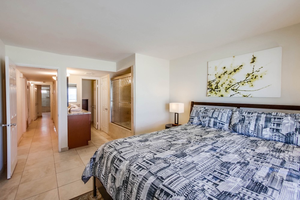 Virtual tour photo 18 of 45 for 3211 Ocean Front Walk