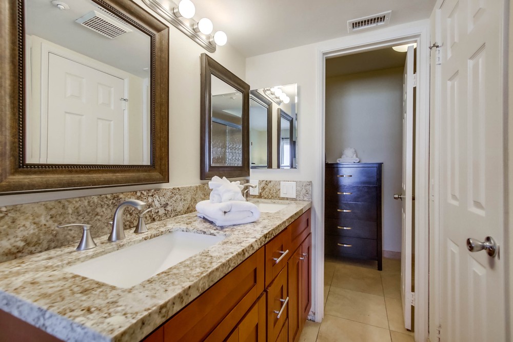 Virtual tour photo 21 of 45 for 3211 Ocean Front Walk