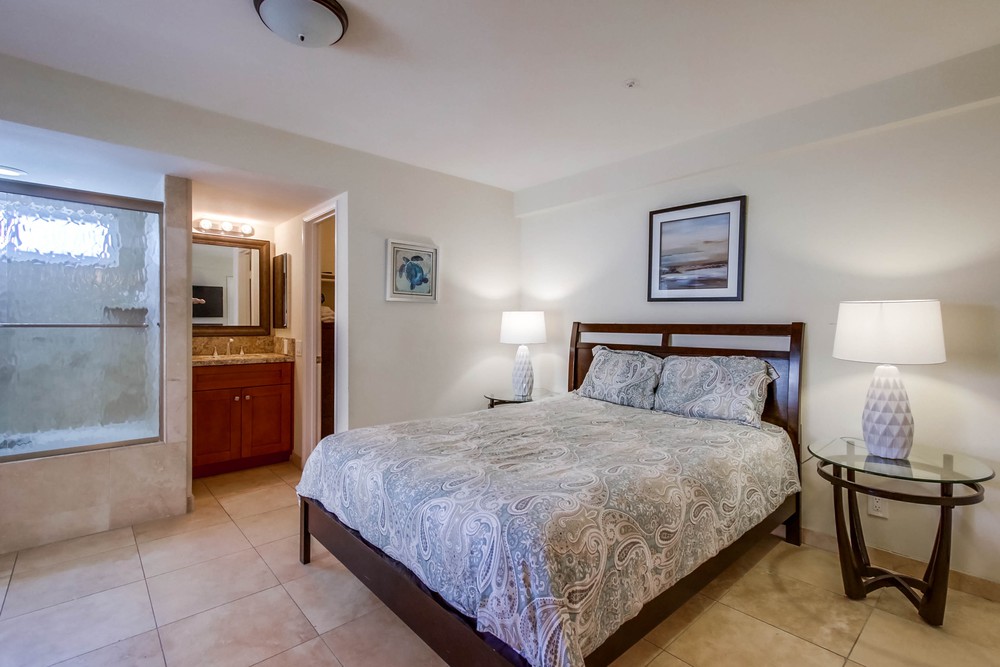Virtual tour photo 24 of 45 for 3211 Ocean Front Walk