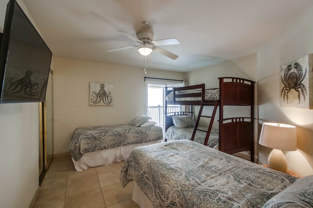 Virtual tour photo 33 of 45 for 3211 Ocean Front Walk