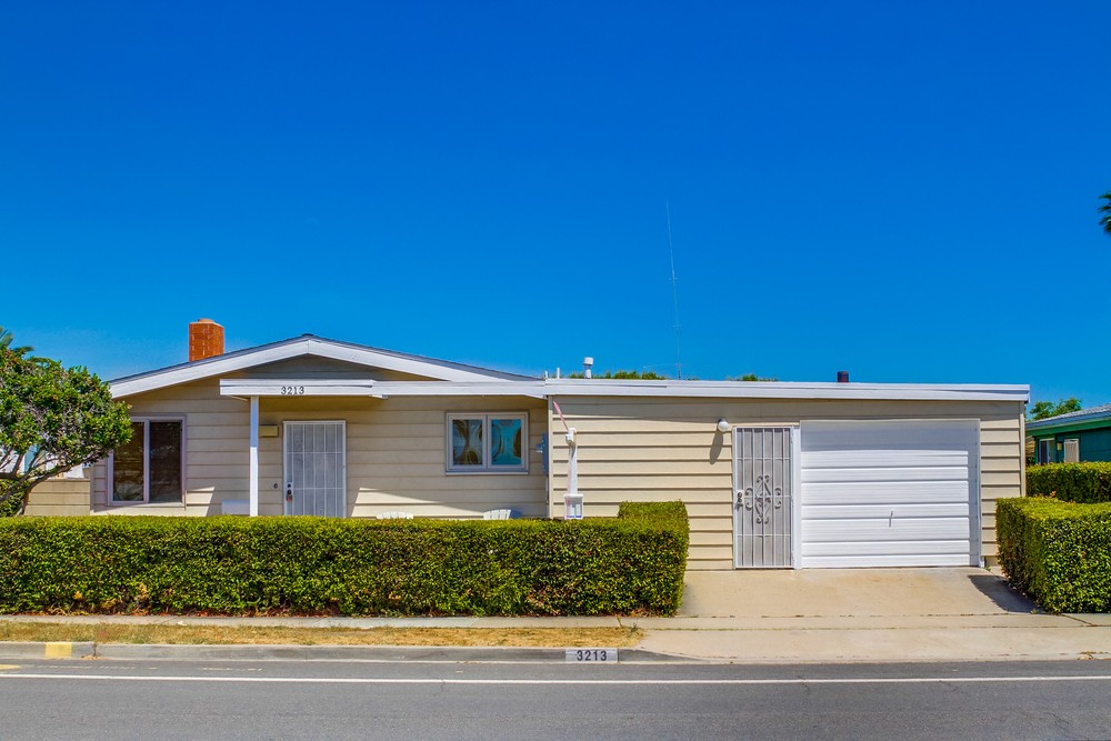 Virtual tour photo 1 of 31 for 3213 Mobley St