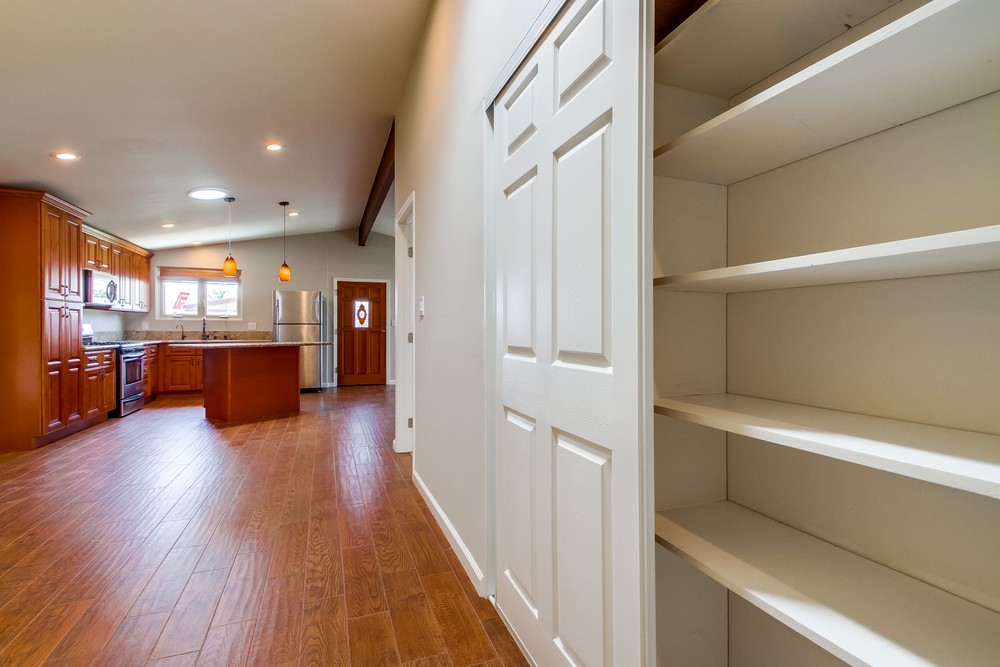 Virtual tour photo 26 of 31 for 3213 Mobley St