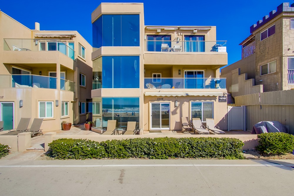 Virtual tour photo 1 of 75 for 3213 Ocean Front Walk