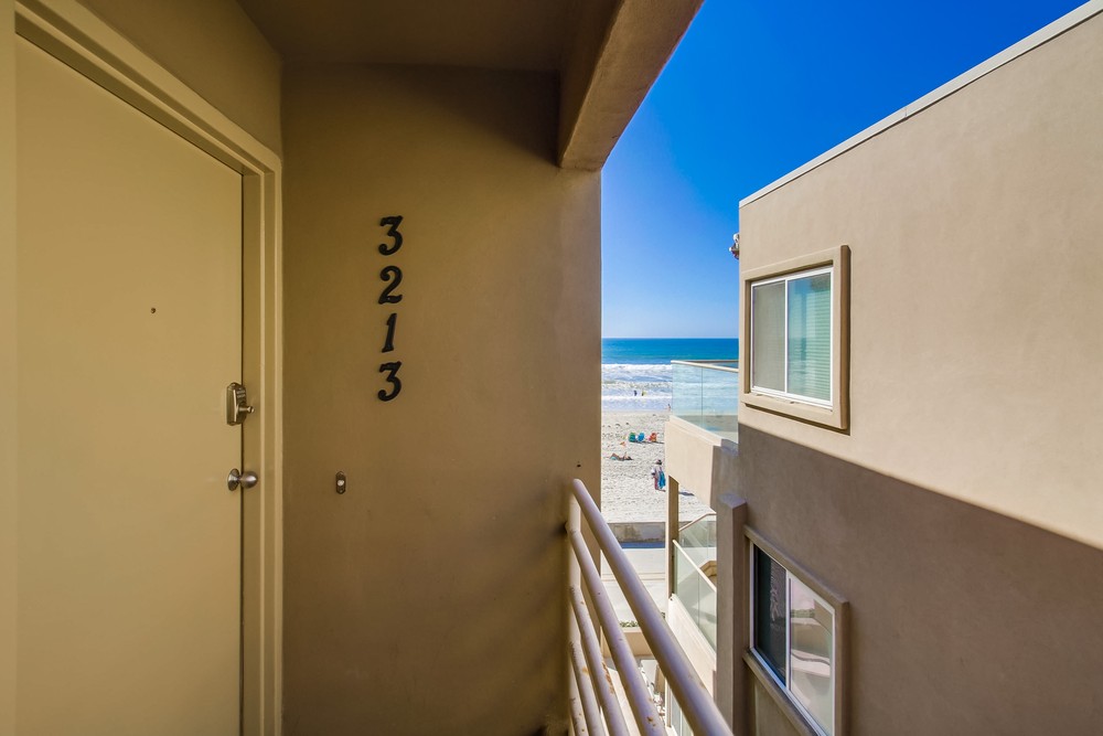 Virtual tour photo 7 of 75 for 3213 Ocean Front Walk