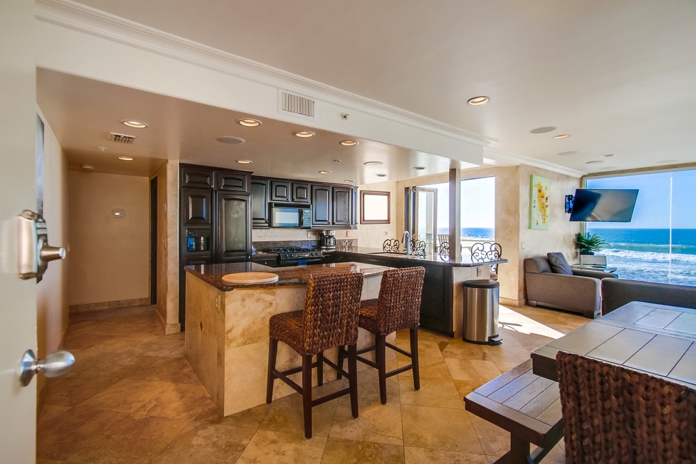 Virtual tour photo 10 of 75 for 3213 Ocean Front Walk