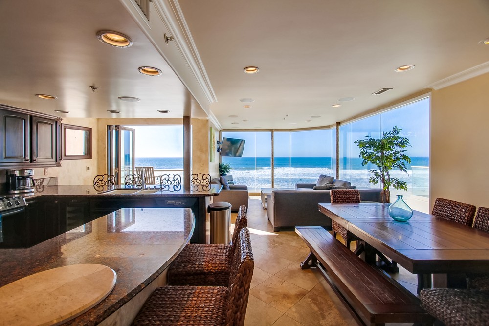 Virtual tour photo 12 of 75 for 3213 Ocean Front Walk