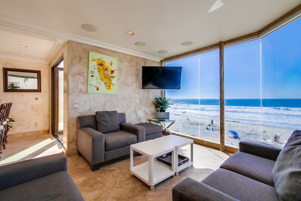 Virtual tour photo 17 of 75 for 3213 Ocean Front Walk