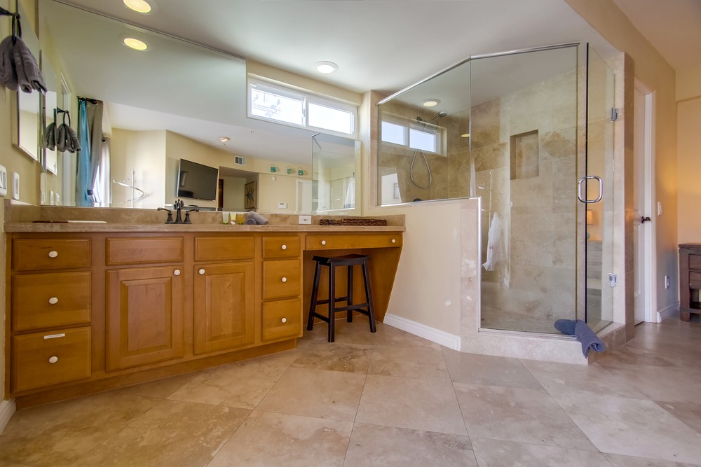 Virtual tour photo 36 of 75 for 3213 Ocean Front Walk