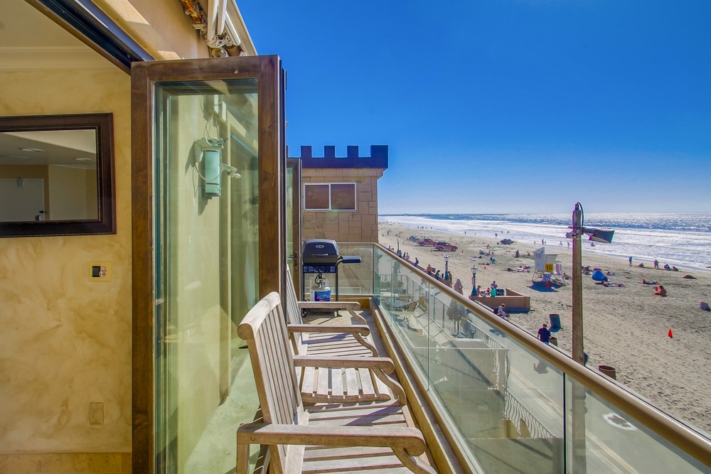 Virtual tour photo 54 of 75 for 3213 Ocean Front Walk