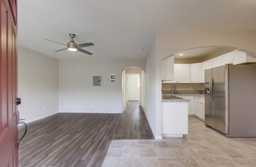 Virtual tour photo 21 of 49 for 3215 44th St UNIT 20