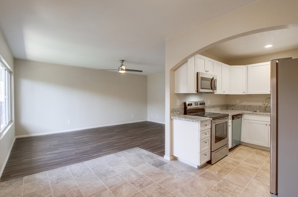 Virtual tour photo 26 of 49 for 3215 44th St UNIT 20