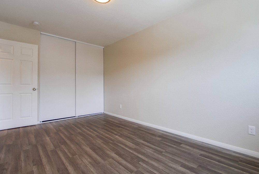 Virtual tour photo 40 of 49 for 3215 44th St UNIT 20
