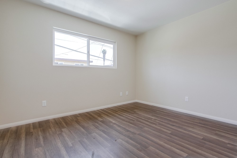 Virtual tour photo 41 of 49 for 3215 44th St UNIT 20