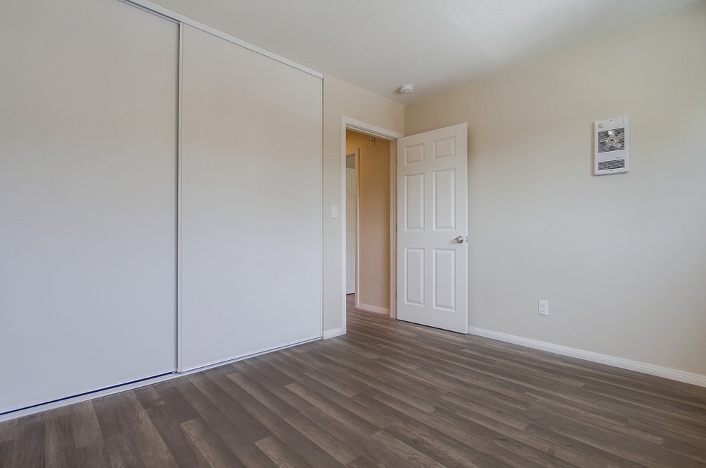 Virtual tour photo 44 of 49 for 3215 44th St UNIT 20
