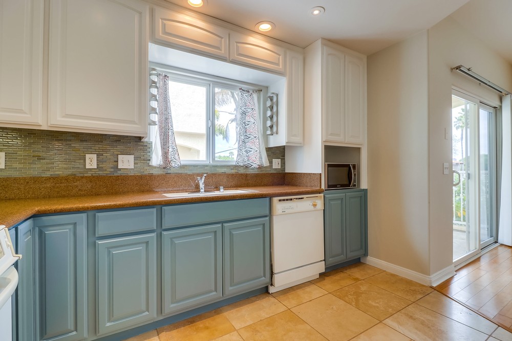 Virtual tour photo 19 of 39 for 3215 Governor Dr
