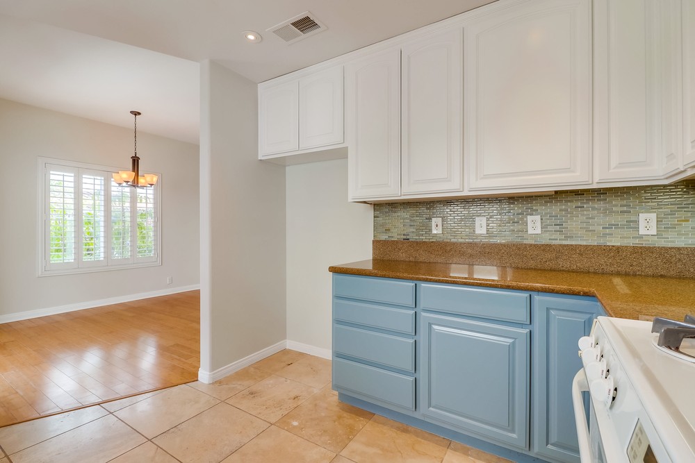 Virtual tour photo 20 of 39 for 3215 Governor Dr