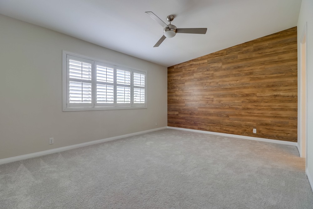 Virtual tour photo 26 of 39 for 3215 Governor Dr