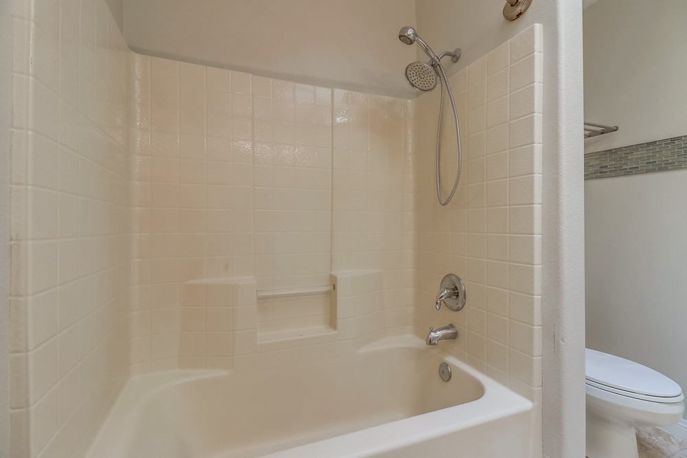 Virtual tour photo 31 of 39 for 3215 Governor Dr