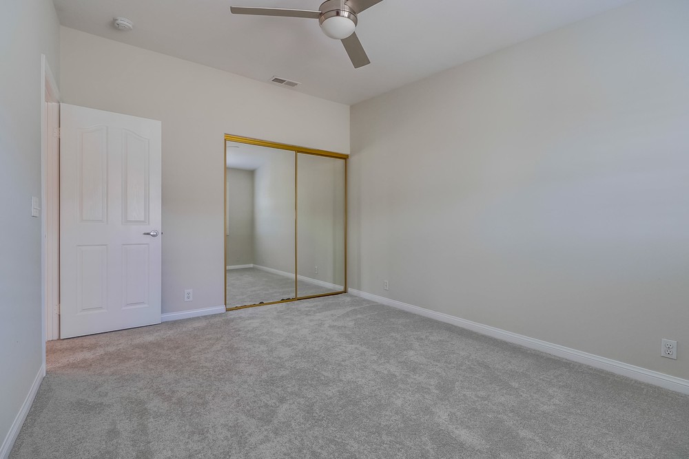 Virtual tour photo 33 of 39 for 3215 Governor Dr