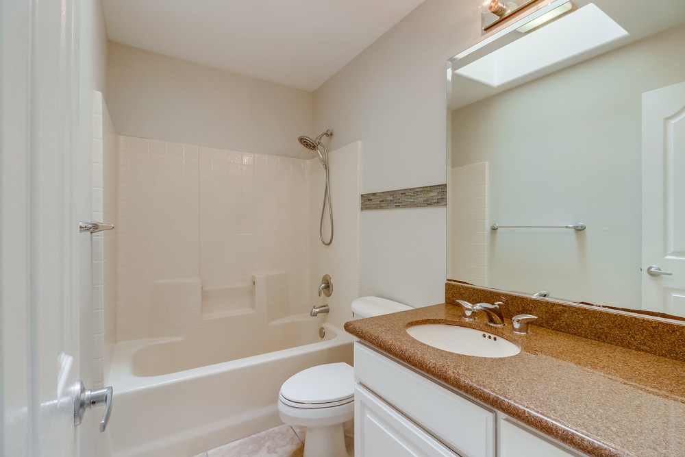 Virtual tour photo 37 of 39 for 3215 Governor Dr