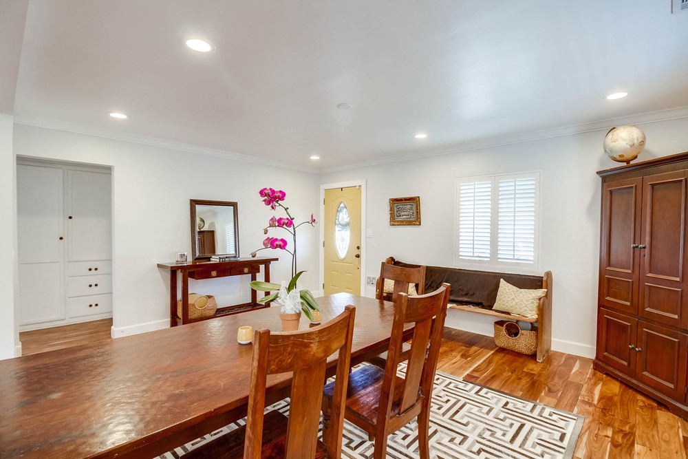 Virtual tour photo 15 of 87 for 3215 Ingelow St