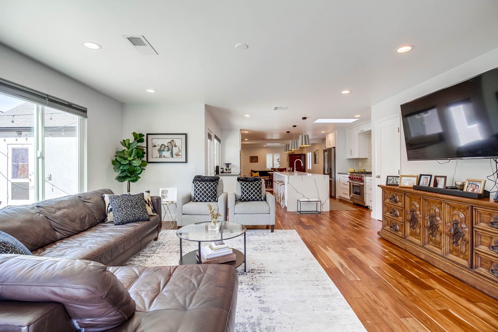 Virtual tour photo 24 of 87 for 3215 Ingelow St