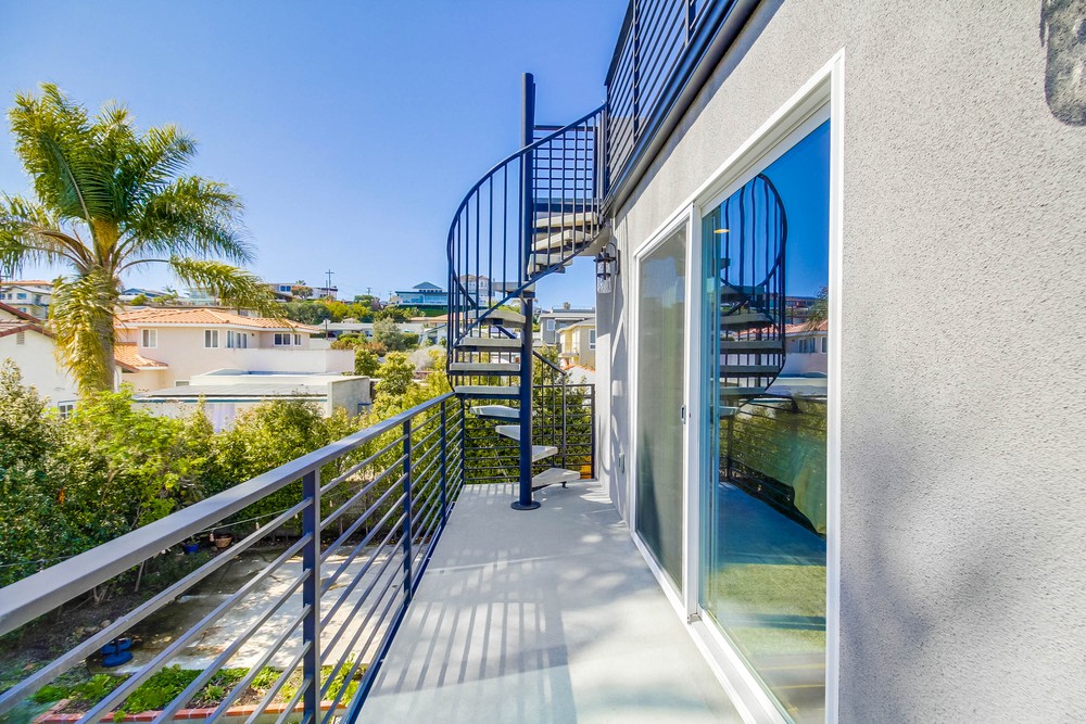 Virtual tour photo 44 of 87 for 3215 Ingelow St