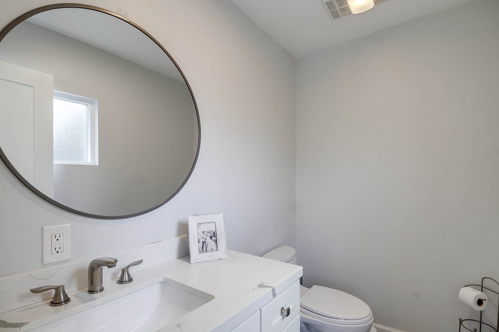 Virtual tour photo 52 of 87 for 3215 Ingelow St