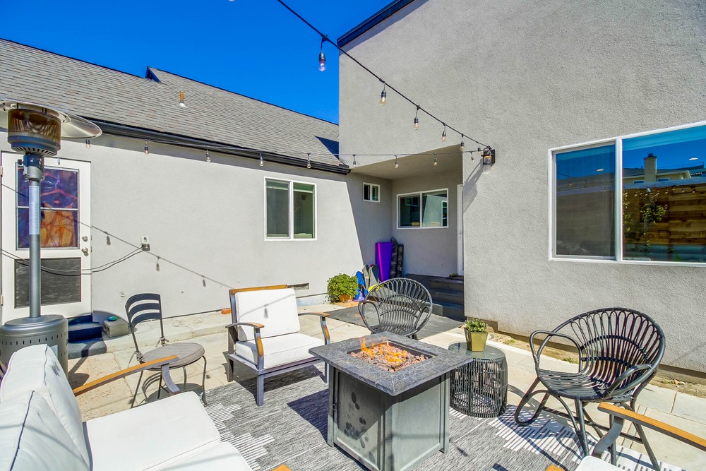 Virtual tour photo 86 of 87 for 3215 Ingelow St