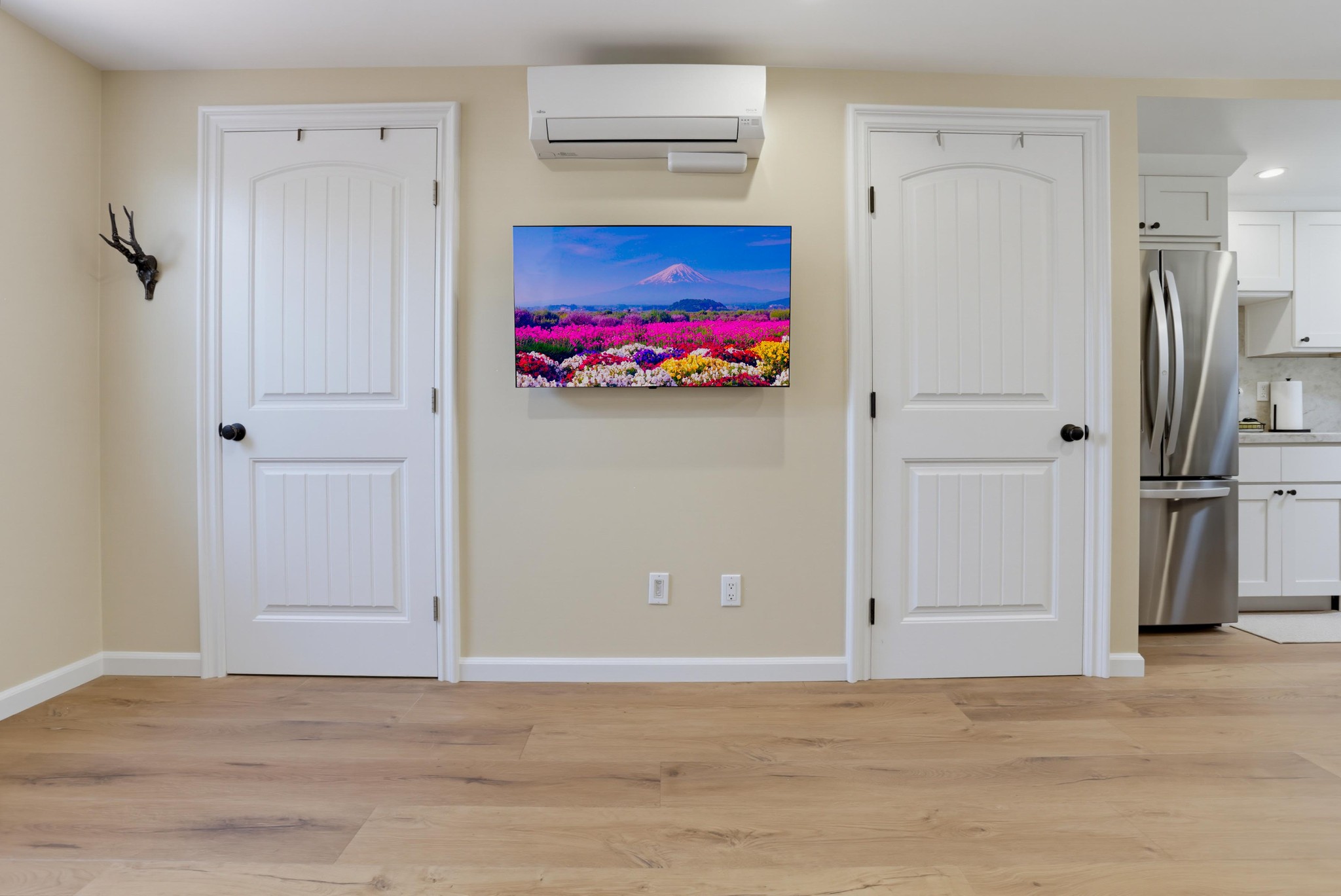 Virtual tour photo 15 of 35 for 3215 Juniper St