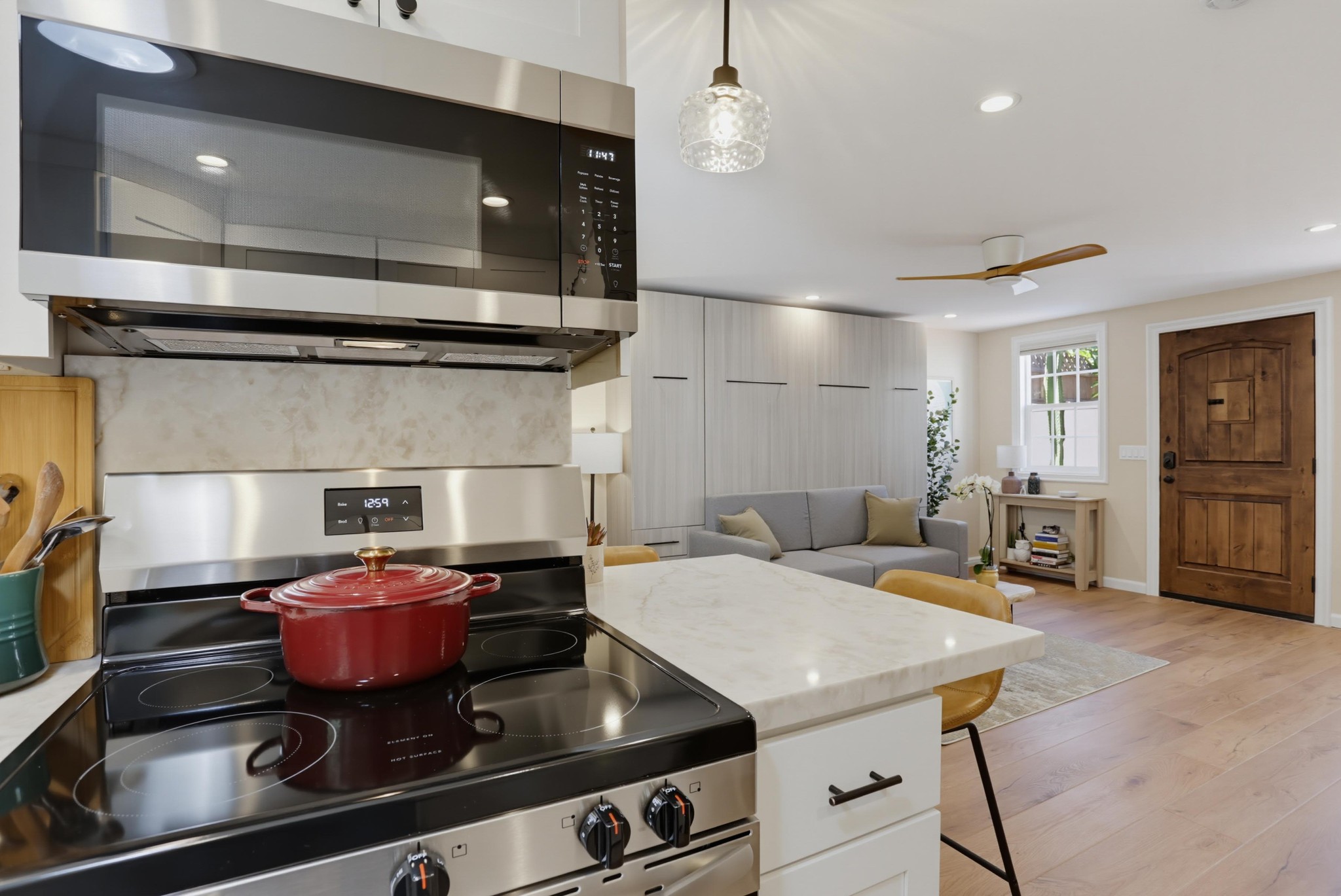 Virtual tour photo 20 of 35 for 3215 Juniper St