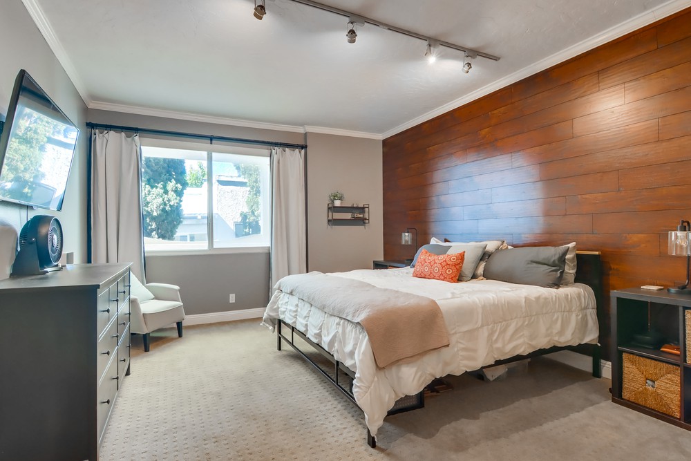 Virtual tour photo 32 of 48 for 3217 Columbia St