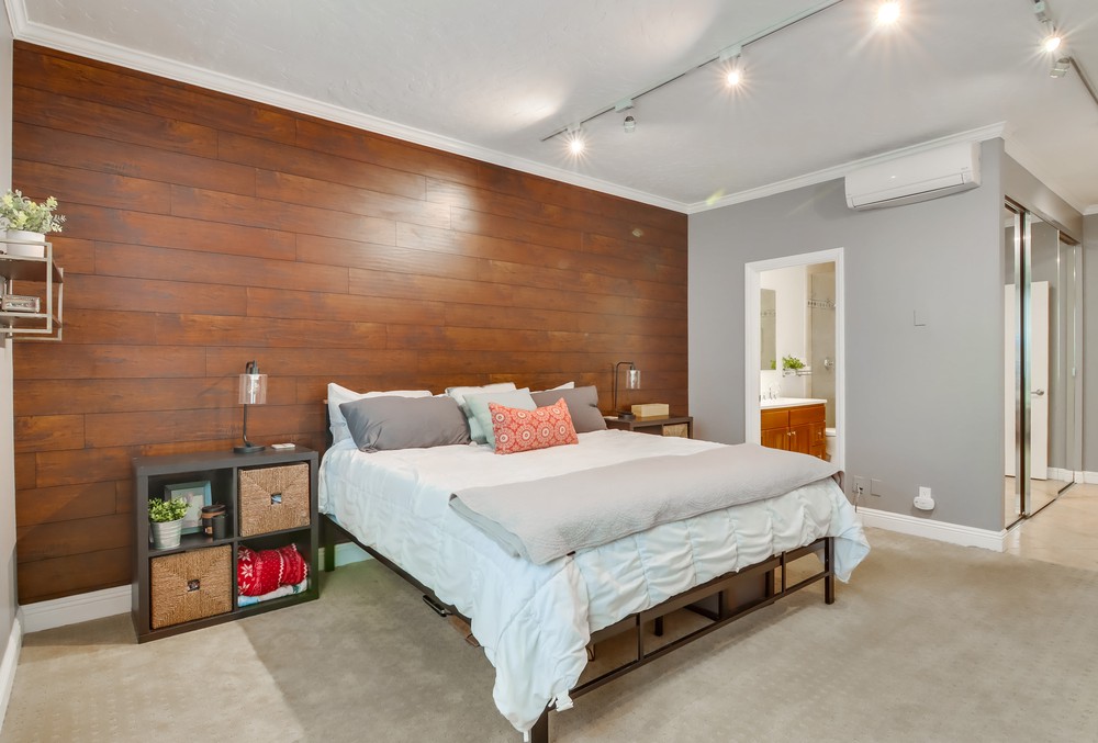 Virtual tour photo 34 of 48 for 3217 Columbia St