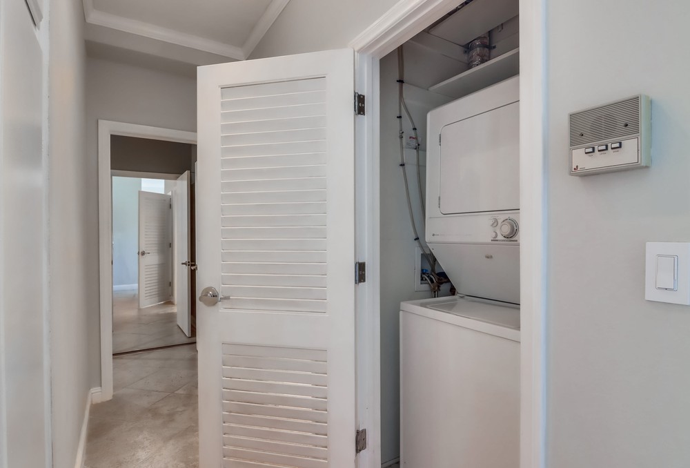 Virtual tour photo 44 of 48 for 3217 Columbia St
