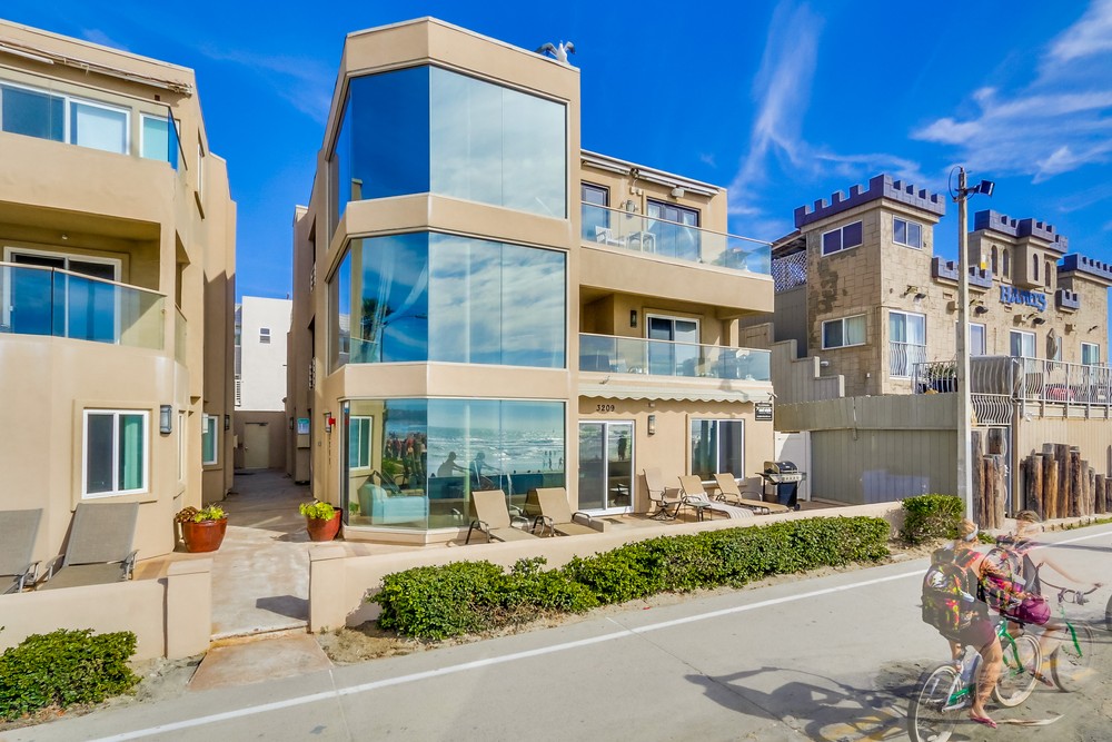 Virtual tour photo 1 of 53 for 3217 Ocean Front Walk