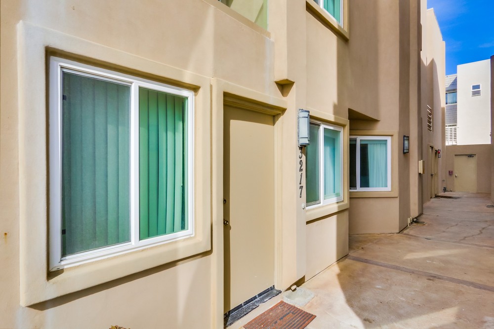 Virtual tour photo 6 of 53 for 3217 Ocean Front Walk