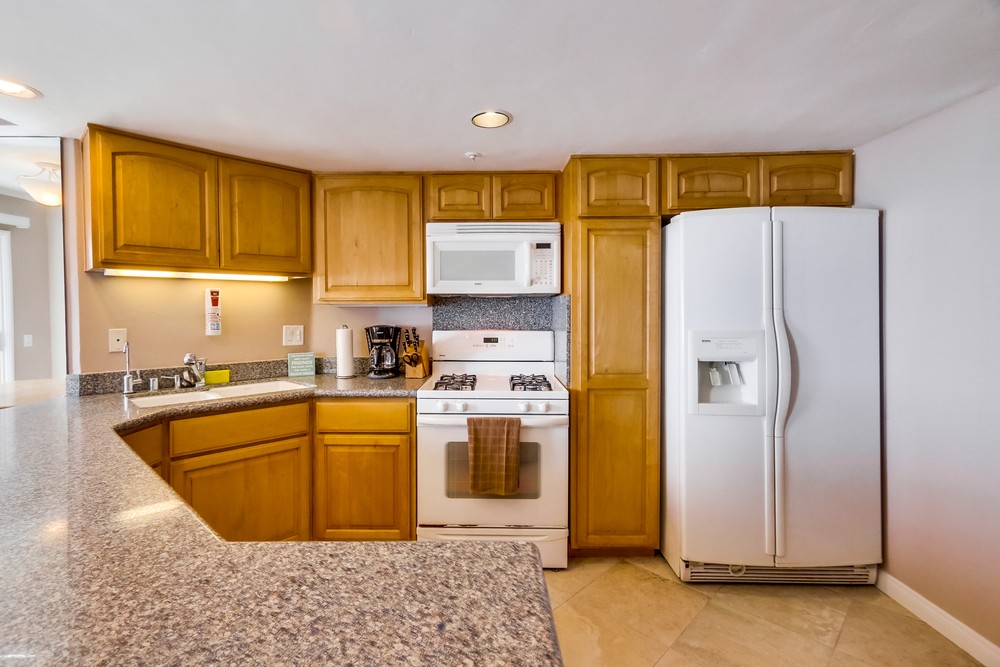 Virtual tour photo 18 of 53 for 3217 Ocean Front Walk