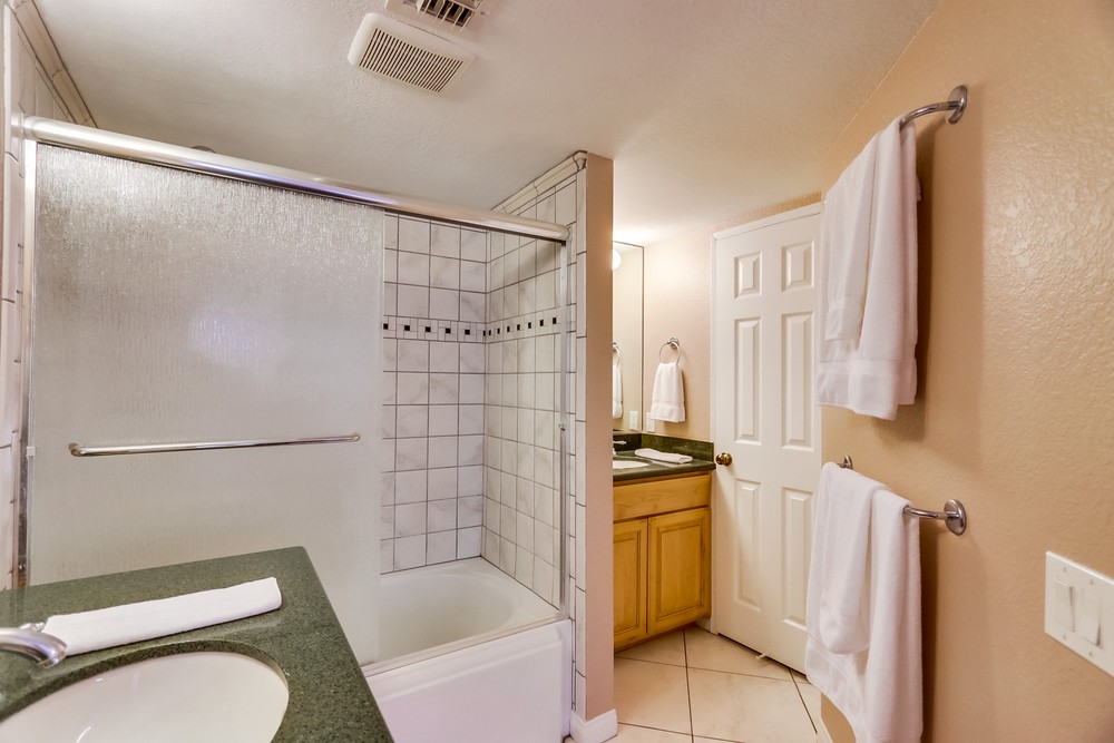 Virtual tour photo 31 of 53 for 3217 Ocean Front Walk