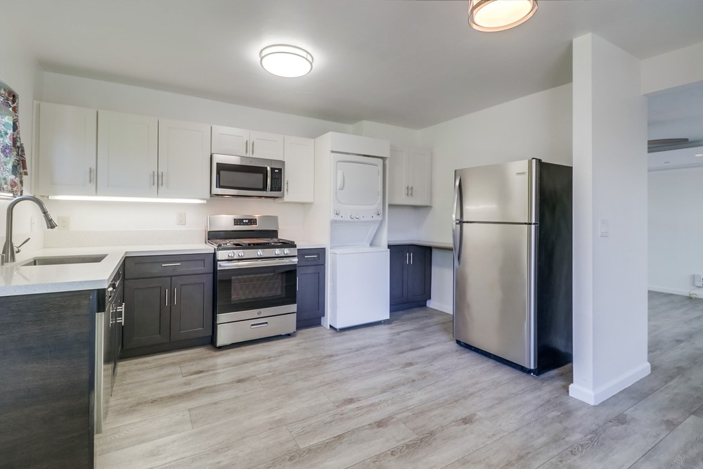 Virtual tour photo 18 of 26 for 3217 Vancouver Ave