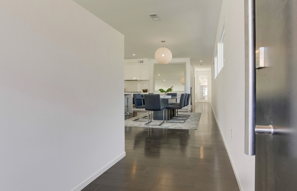 Virtual tour photo 5 of 66 for 3218 Ibis St