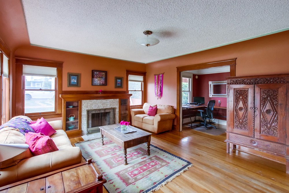 Virtual tour photo 9 of 46 for 3220 Bancroft St