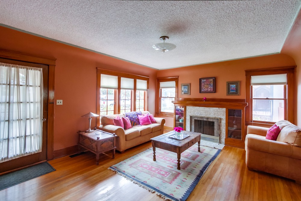Virtual tour photo 10 of 46 for 3220 Bancroft St