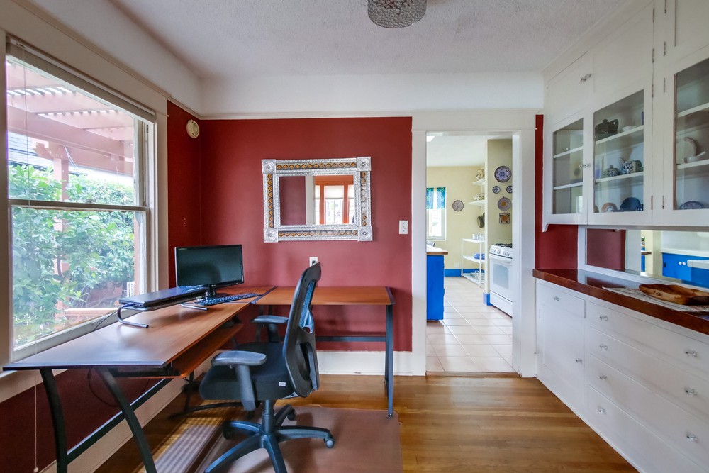 Virtual tour photo 13 of 46 for 3220 Bancroft St