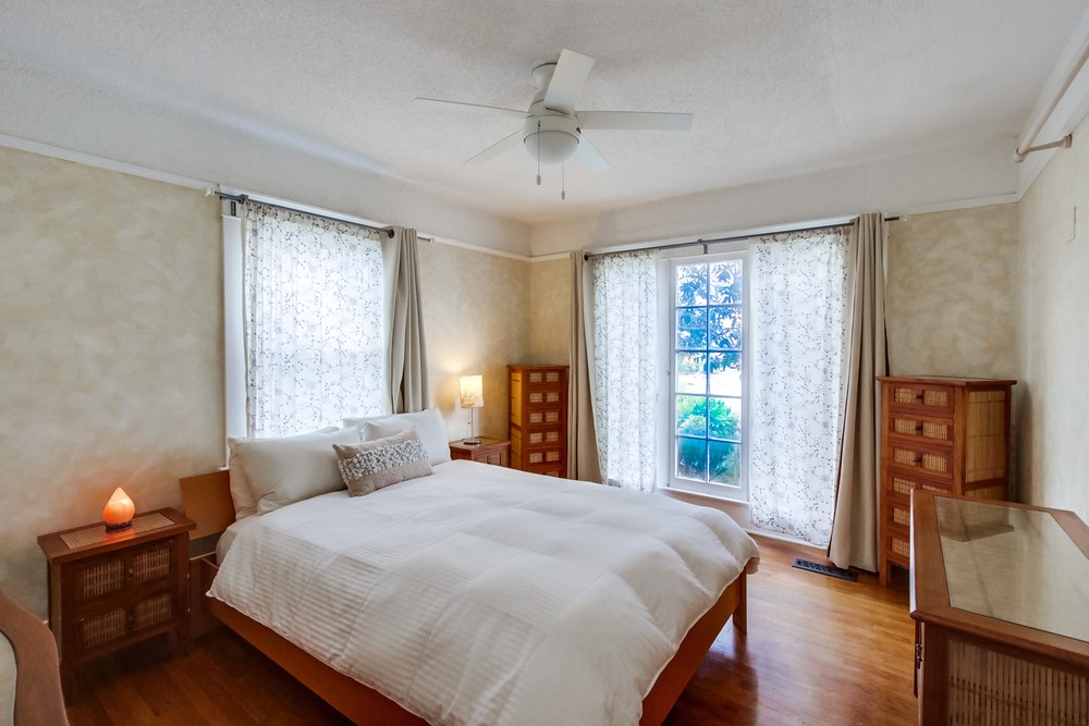 Virtual tour photo 24 of 46 for 3220 Bancroft St