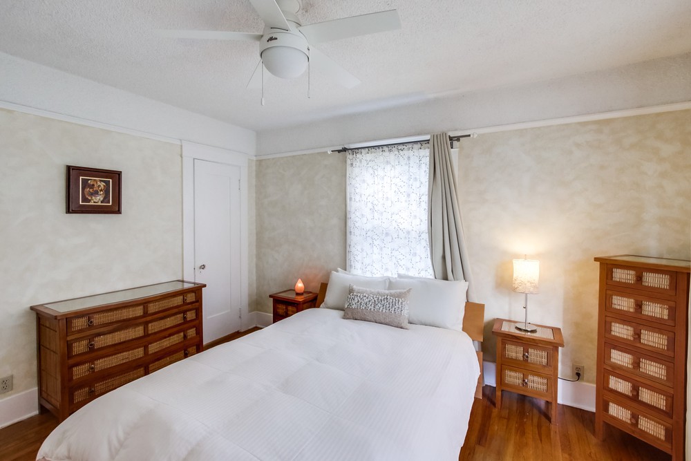Virtual tour photo 25 of 46 for 3220 Bancroft St
